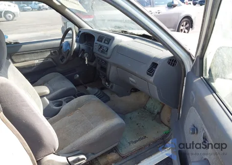 1998 Nissan Frontier Se/Xe from USA, damaged, VIN 1N6DD26S7WC379402